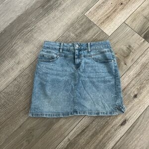 Jean mini skirt